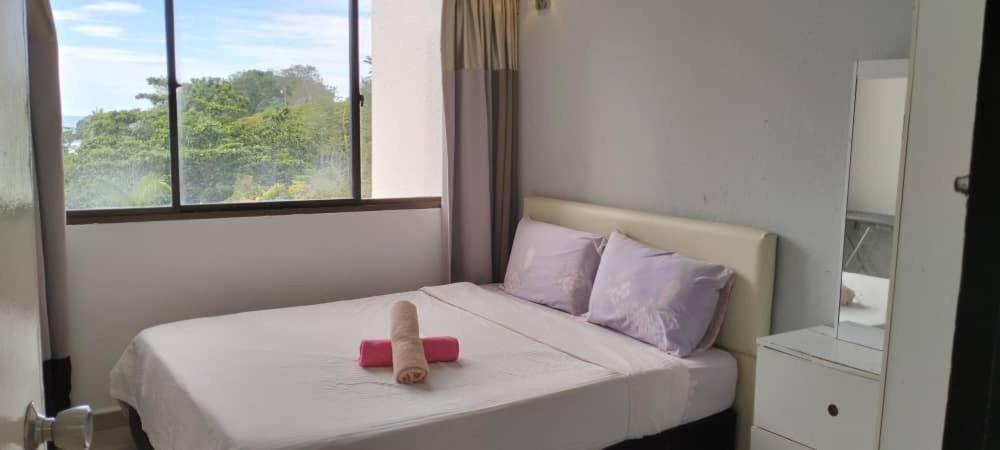 Sri Sayang Pearl View Apartman Batu Ferringhi Szoba fotó