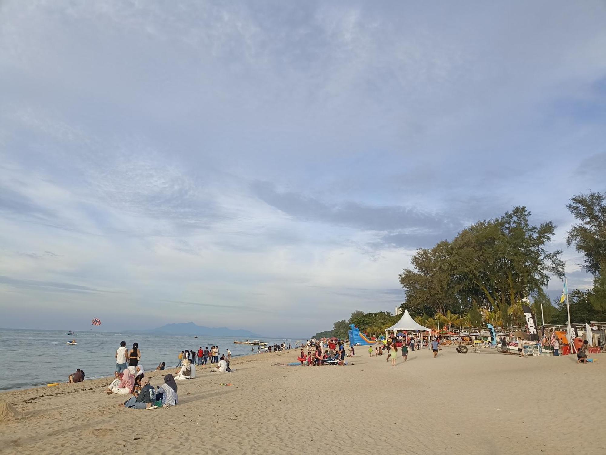 Sri Sayang Pearl View Apartman Batu Ferringhi Kültér fotó