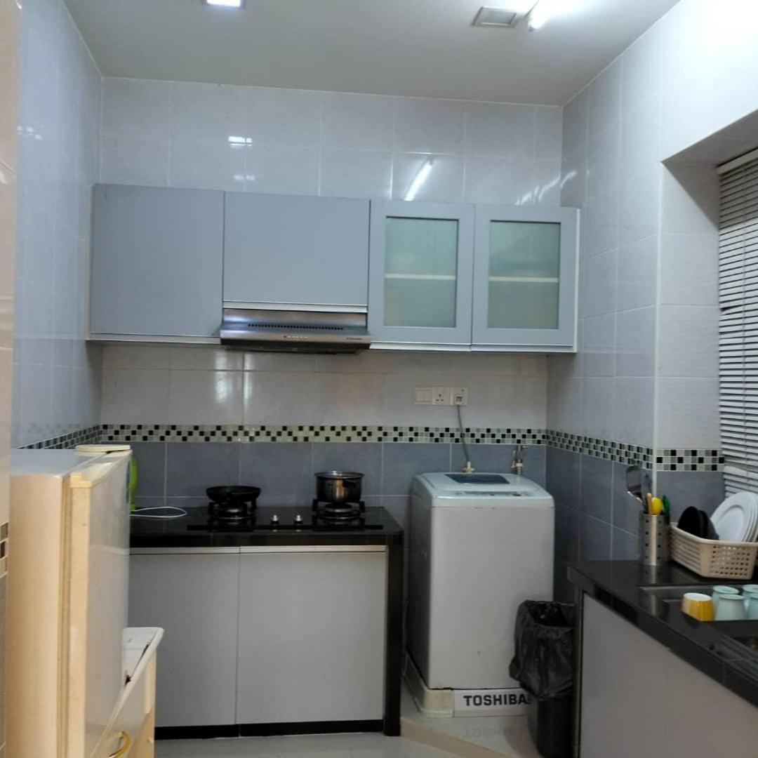 Sri Sayang Pearl View Apartman Batu Ferringhi Szoba fotó